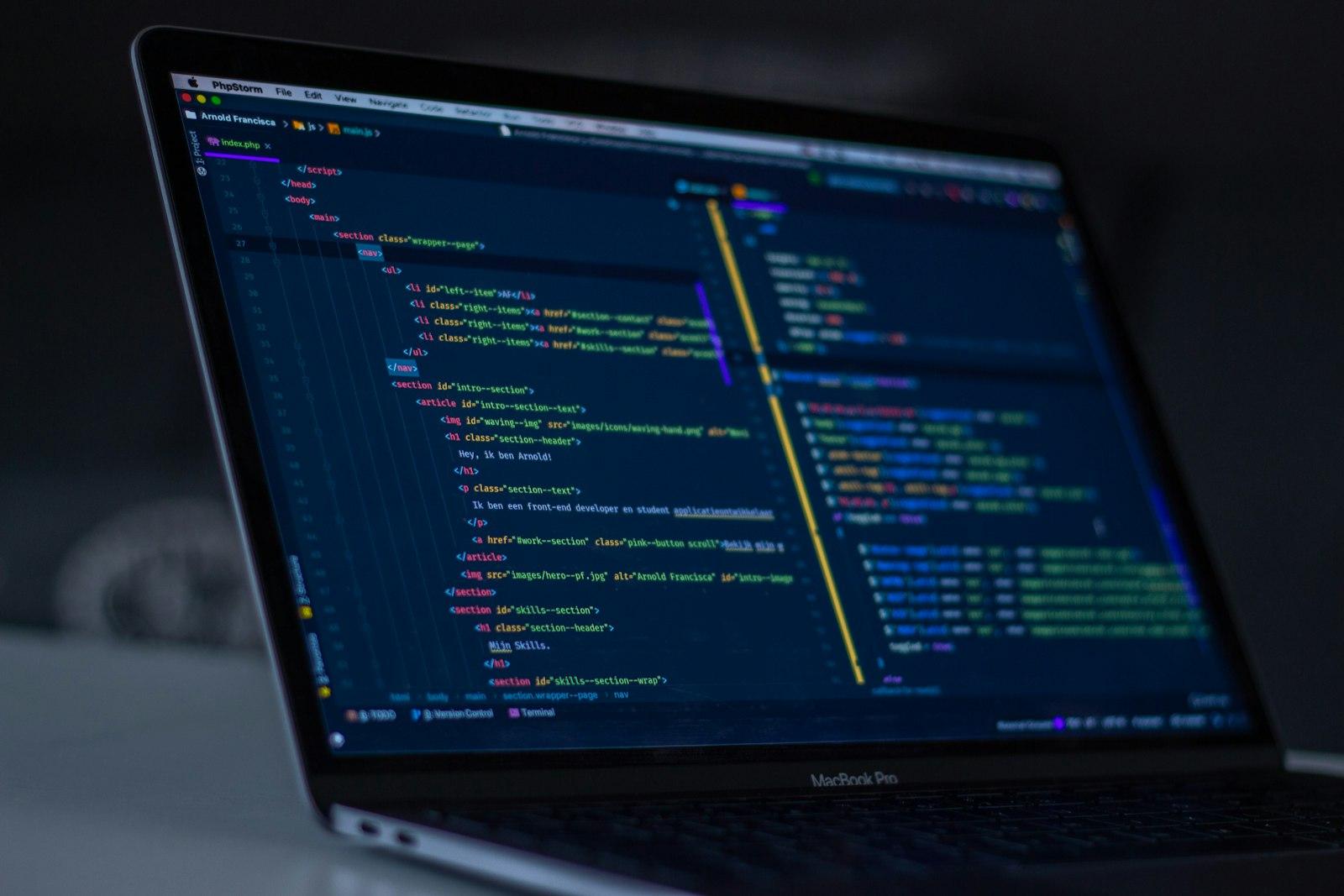 Next.js 15 — تجربتي بعد سنة كاملة في الإنتاج
